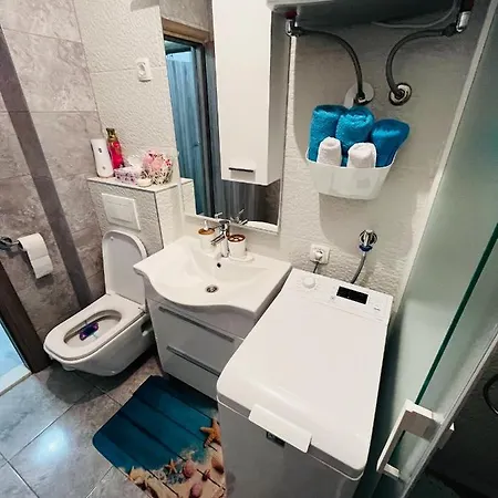 Apartman Iva *