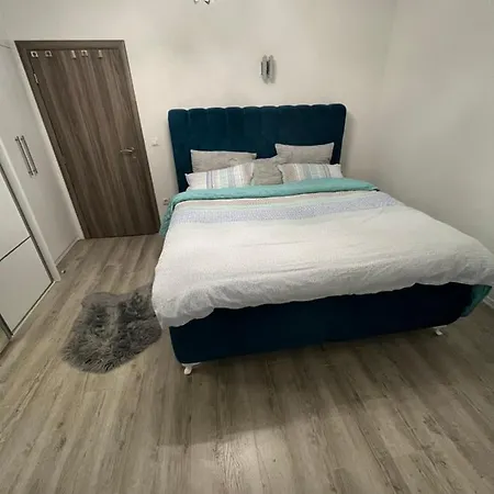 Iva Apartman
